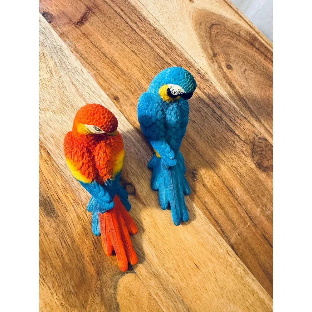 DDW Parrot Figurine Set Multicolor Tropical Macaw Resin Decor 5.5
